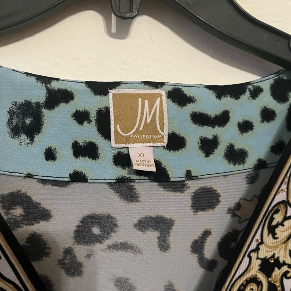 JM Collection Leopard Print Top - Light Blue and Black - Picture 3 of 4
